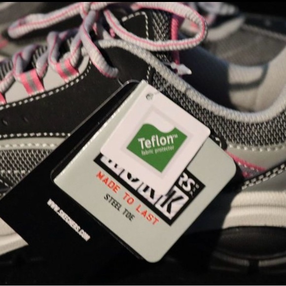 Skechers For Work, Made to Last Shoes, size 9 - Picture 7 of 10